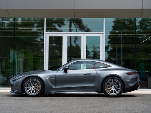 Used 2025 Mercedes-Benz AMG GT 55 image 11