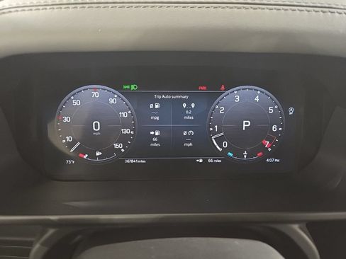 Used 2023 Land Rover Defender 130 X-Dynamic SE AWD/4WD image 14