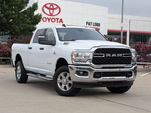 Used 2024 RAM 2500 Big Horn AWD/4WD image 2