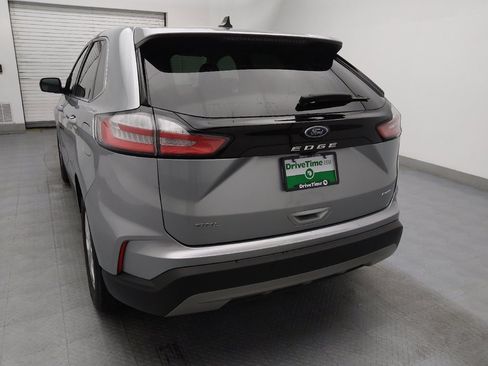 Used 2024 Ford Edge SEL image 6