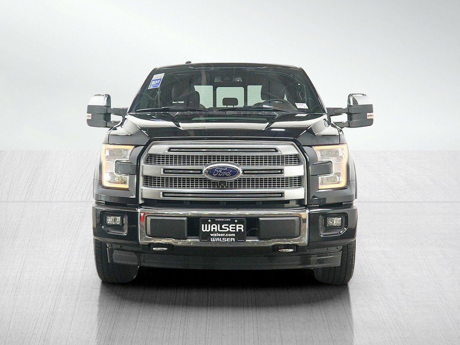 Used 2017 Ford F150 Platinum w/ Equipment Group 701A Luxury AWD/4WD image 8