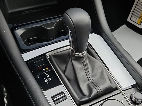 New 2026 MAZDA MAZDA3 2.5 Turbo Sedan w/Premium Plus image 13