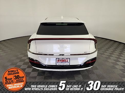 Used 2023 Kia EV6 GT-Line w/ GT-Line Suede Seat Package image 9
