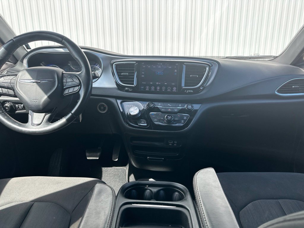 Used 2018 Chrysler Pacifica Touring Plus w/ S Appearance Package FWD image 37