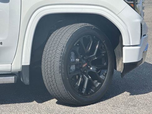 Used 2024 GMC Sierra 1500 Denali image 12