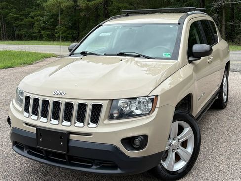 Used 2017 Jeep Compass Sport w/ Power Value Group AWD/4WD image 35