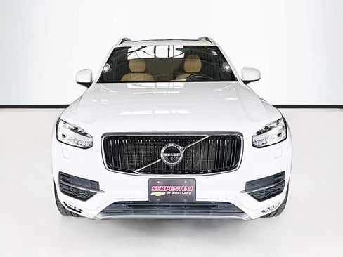 Used 2019 Volvo XC90 T6 Momentum w/ Advanced Package AWD/4WD image 4