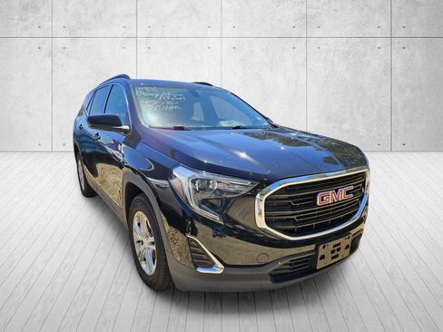 Used 2018 GMC Terrain SLE w/ Driver Convenience Package AWD/4WD image 2
