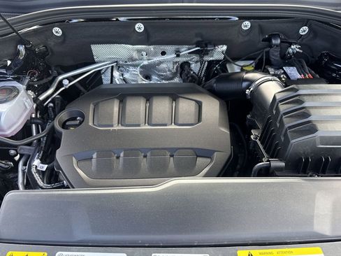 New 2026 Volkswagen Atlas Cross Sport SE AWD/4WD image 15