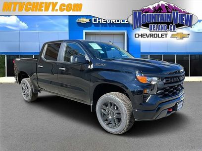 New 2026 Chevrolet Silverado 1500 Custom Trail Boss w/ LPO, Dark Essentials Package