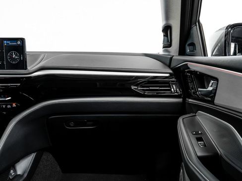 Certified 2025 Acura MDX w/ Technology Package image 25