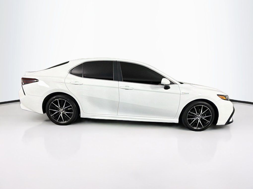 Used 2021 Toyota Camry SE FWD image 11