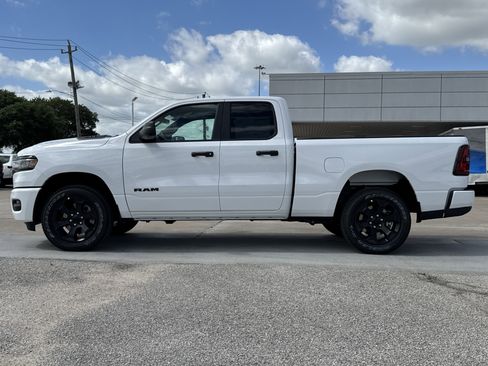 New 2026 RAM 1500 Express image 7