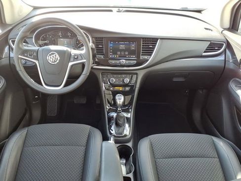 Used 2022 Buick Encore Preferred w/ Safety Package image 18