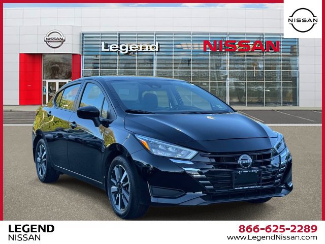 Used 2025 Nissan Versa SV w/ Trunk Package FWD image 1