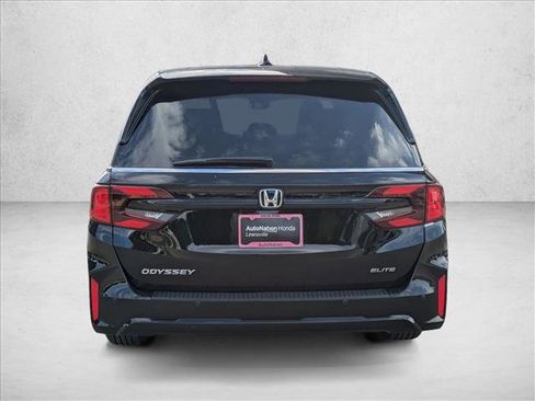Certified 2026 Honda Odyssey Elite image 6