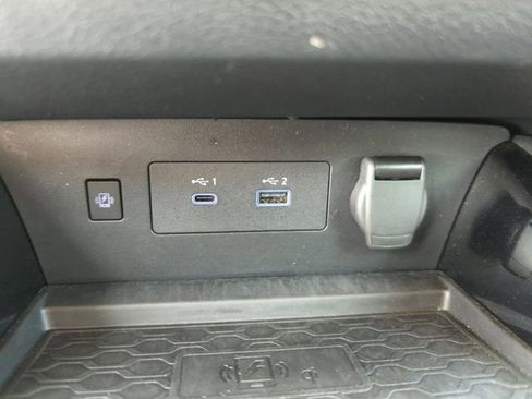 Used 2024 Nissan Altima 2.5 SL AWD/4WD image 33