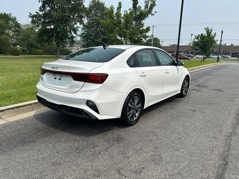 Certified 2023 Kia Forte LXS FWD image 20