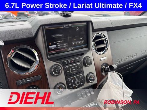 Used 2015 Ford F250 Lariat w/ Lariat Ultimate Package AWD/4WD image 16