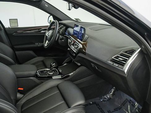 Used 2023 BMW X4 xDrive30i w/ Convenience Package AWD/4WD image 13