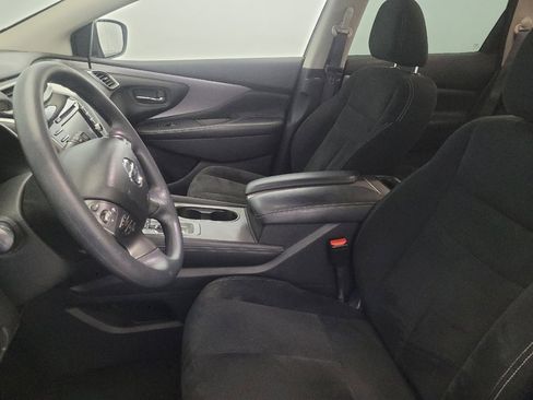 Used 2019 Nissan Murano S image 17