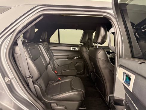 Certified 2021 Ford Explorer ST w/ Equipment Group 401A AWD/4WD image 18