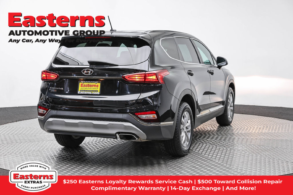 Used 2019 Hyundai Santa Fe SE FWD image 6