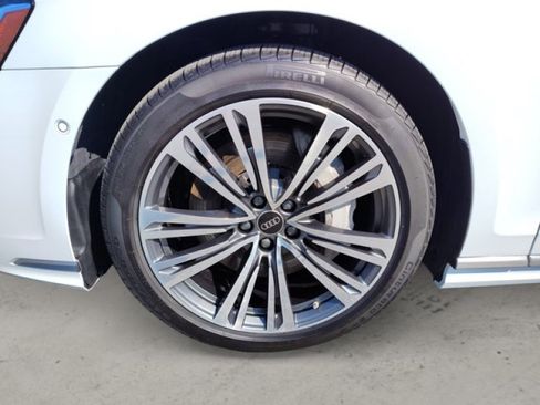 Used 2023 Audi A8 L 3.0T AWD/4WD image 10