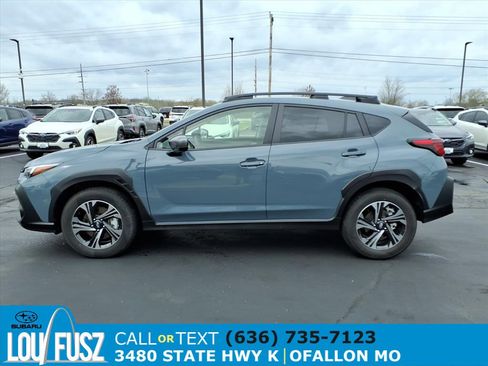 Certified 2025 Subaru Crosstrek 2.0i Premium image 3