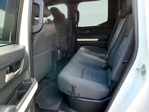 Used 2024 Toyota Tacoma TRD Sport AWD/4WD image 10