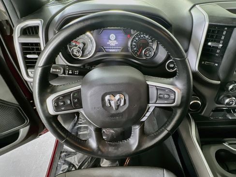 Used 2022 RAM 1500 Big Horn AWD/4WD image 11