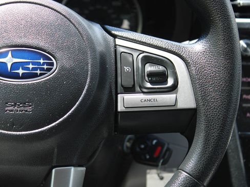 Used 2018 Subaru Forester 2.5i Premium w/ Protection Package #1 AWD/4WD image 38