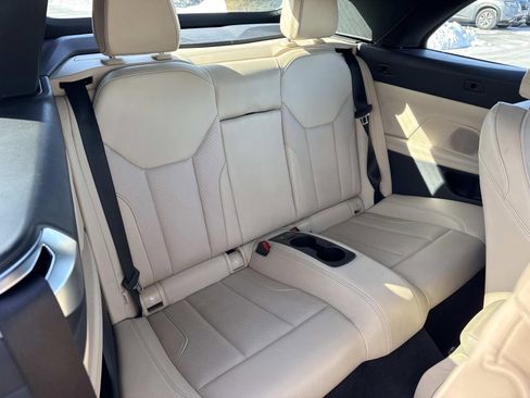 Used 2024 BMW 430i Convertible image 25