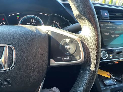 Used 2018 Honda Civic EX image 15