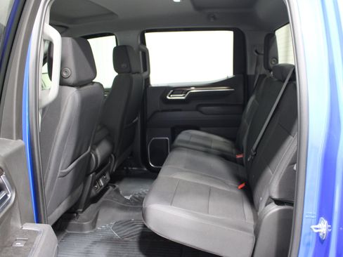 Used 2025 Chevrolet Silverado 1500 LT AWD/4WD image 21