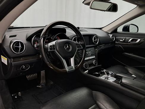Used 2013 Mercedes-Benz SL 550 image 6