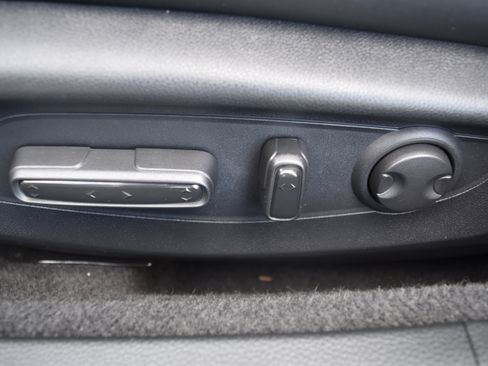 Used 2024 Honda Accord Touring image 11