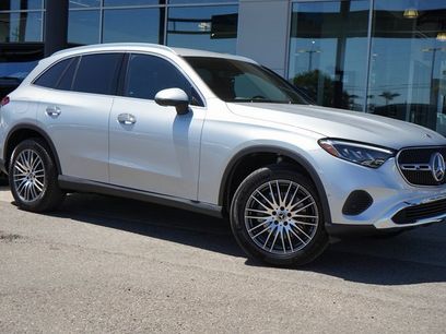 New 2026 Mercedes-Benz GLC 300