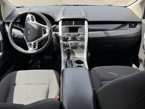 Used 2013 Ford Edge SE FWD image 25