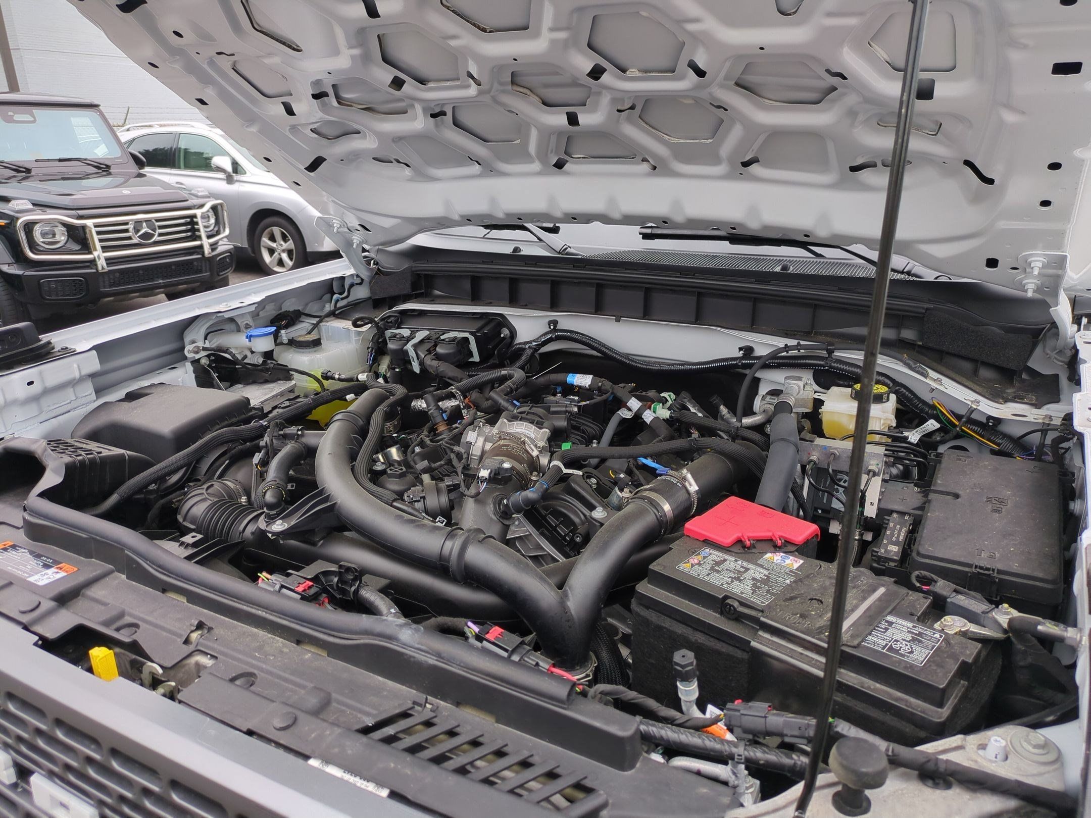 Used 2025 Ford Bronco Badlands AWD/4WD image 37
