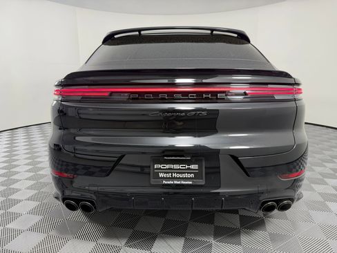 New 2026 Porsche Cayenne GTS image 10