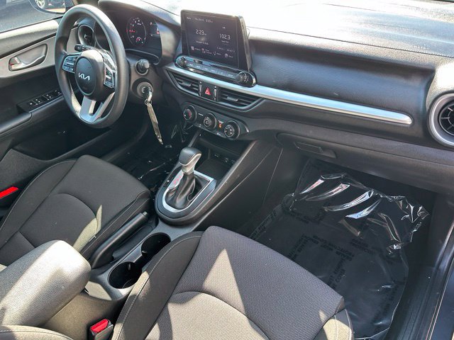 Used 2023 Kia Forte LXS w/ LXS Technology Package FWD image 10