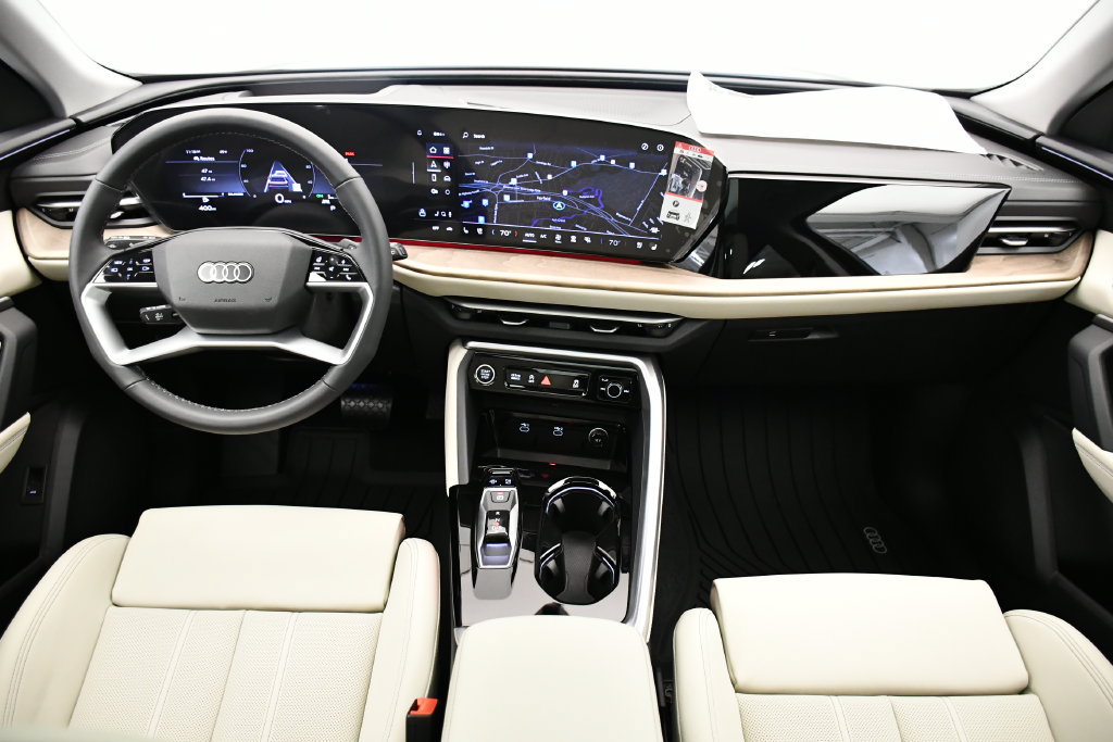 Used 2025 Audi Q5 Premium w/ Premium Plus AWD/4WD image 20