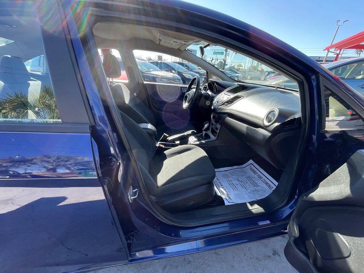 Used 2016 Ford Fiesta SE FWD image 14
