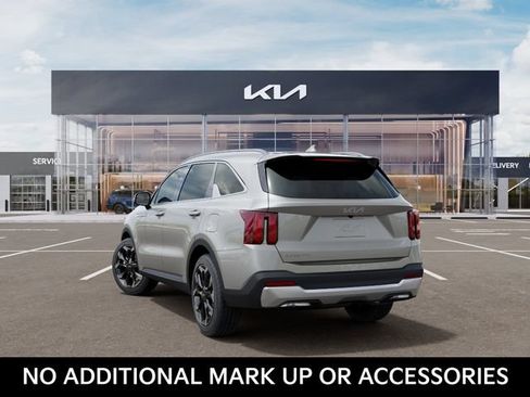 New 2026 Kia Sorento EX FWD image 4