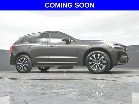 Used 2025 Volvo XC60 B5 Plus w/ Climate Package AWD/4WD image 24