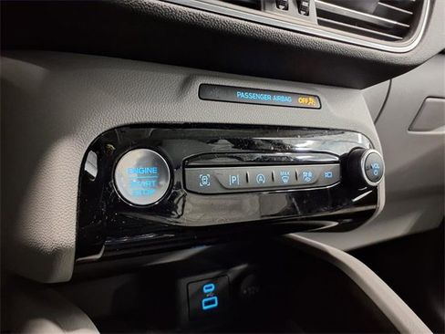 Certified 2023 Ford Escape Platinum w/ Premium Technology Package image 16