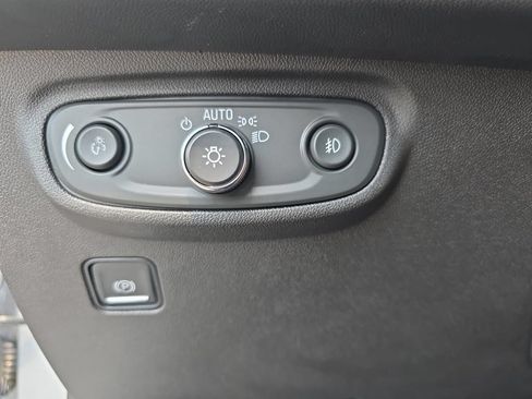 Certified 2022 GMC Terrain AT4 AWD/4WD image 27