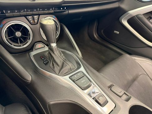 Used 2018 Chevrolet Camaro SS RWD image 29
