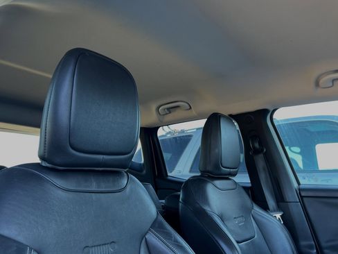 Used 2015 Jeep Renegade Limited image 17